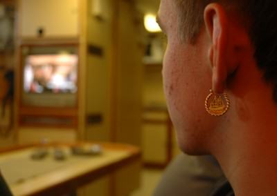 Golden earring